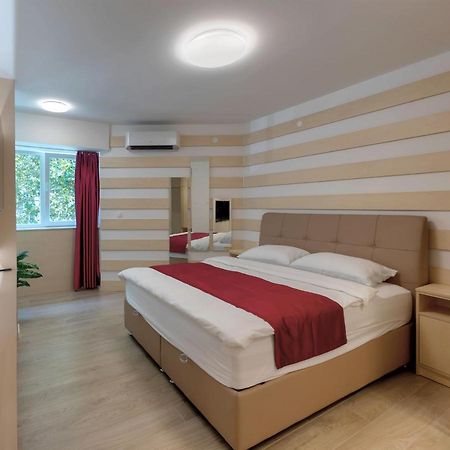 Luxury Studio Yasmine Downtown Mostar Exteriör bild